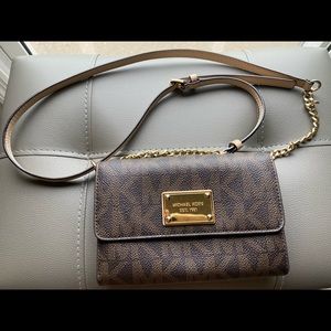 Michael Kors purse